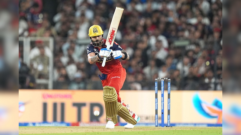 Virat Kohli: फाइनल में विराट कोहली ने लगाई रिकॉर्ड्स की झड़ी, आईपीएल इतिहास में कारनामा करने वाले बने पहले बल्लेबाज