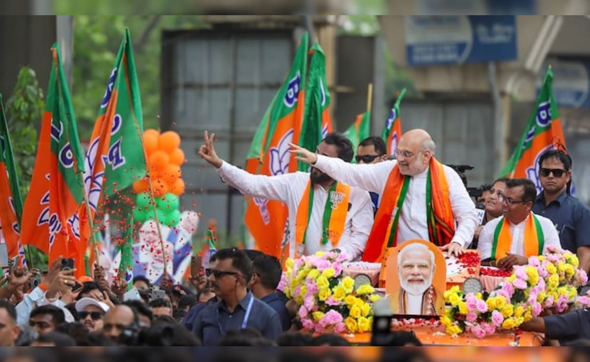 बंगाल में आई BJP...नई सरकार महिलाओं को देगी 3000 रुपये महीना, बेरोजगारों को भी नकद मदद का है वादा