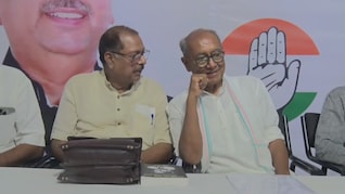 पूर्व CM दिग्विजय सिंह बोले-बहुसंख्यक सांप्रदायिकता ज्&zwj;यादा खतरनाक, BJP ने तो ISRO तक का क&zwj;िया व&zwj;िरोध