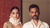 सोनम कपूर ने घर के नौकरों के लिए लंदन के पॉश इलाके में खरीदे 5 फ्लैट! नाराज पड़ोसियों को दी जा रही धमकियां?