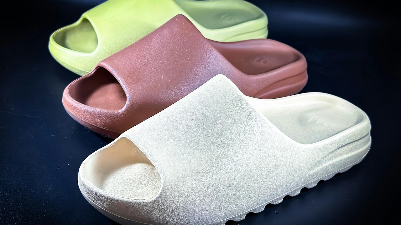 How To Choose Monsoon-Proof Footwear For Daily Commutes