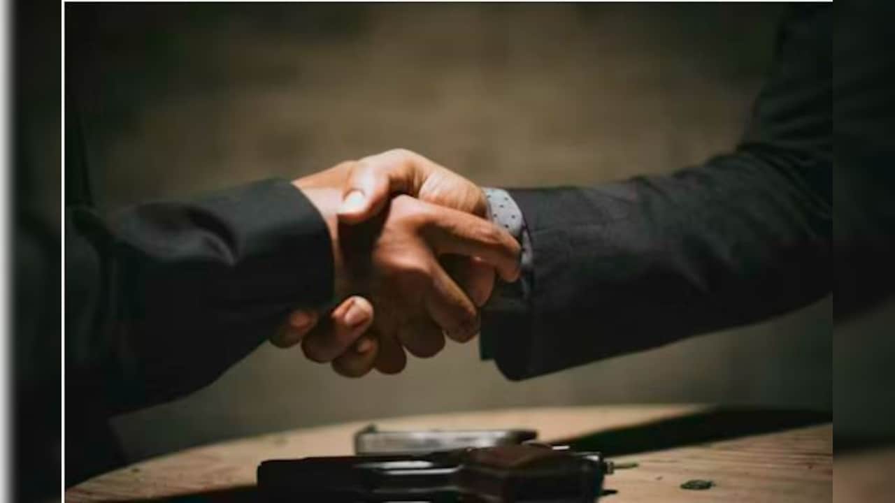 Saudi Arabia, Pak Sign MoU To Develop Business District On Karachi Port Waterfront