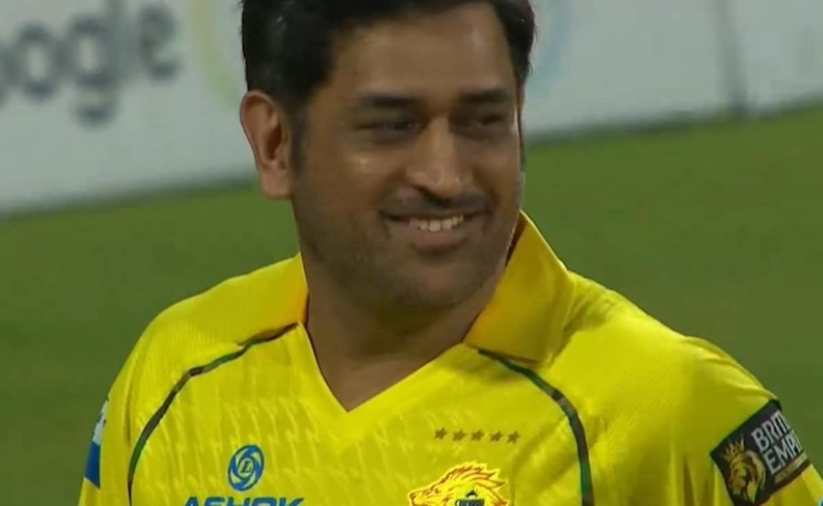 CSK vs SRH LIVE Score, IPL 2026: MS Dhoni Joins CSK On The Ground; Abhishek Sharma Fails To Deliver For SRH