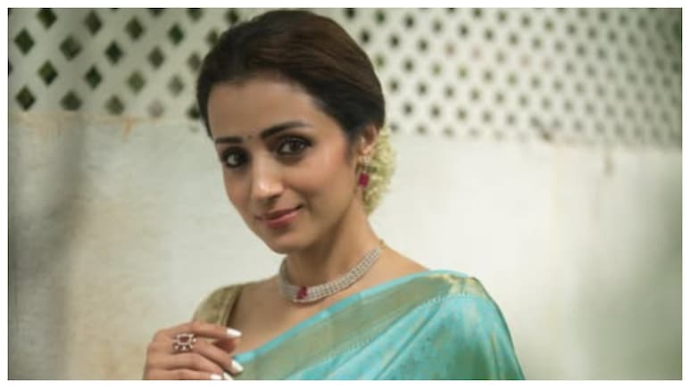 Trisha Krishnan's Fee Soars To Rs 12 Crore Amid Thalapathy Vijay Buzz? Here's What We Know