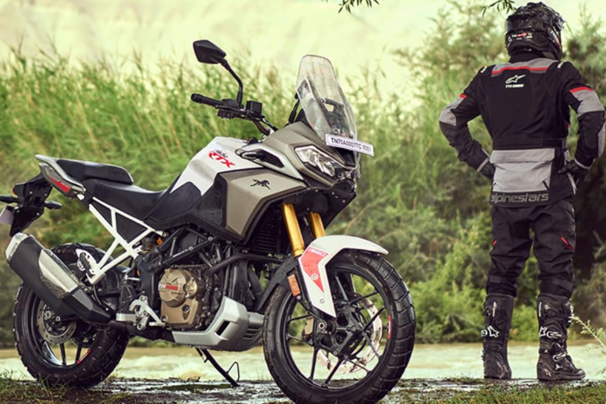 TVS Apache RTX 300