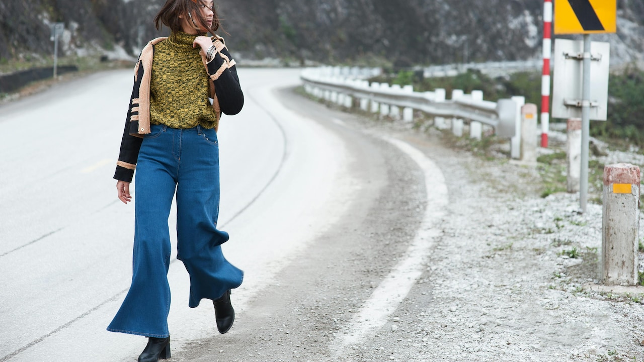 Read how do flared jeans the way your body proportions look Read how do flared jeans the way your body proportions look