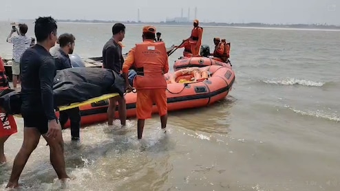 बिहार में आज फिर 3 लड़कियां गंडक नदी में डूबीं, कल नाव पलटने से डूबे थे 14 लोग, 5 की हो चुकी है मौत