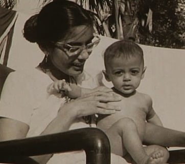 85 फिल्मों से ये एक्टर बना सुपरस्टार, 120 से ज्यादा किए कैमियो, रखता है 2900 करोड़ नेटवर्थ, लेकिन कभी नहीं पढ़ी स्क्रिप्ट