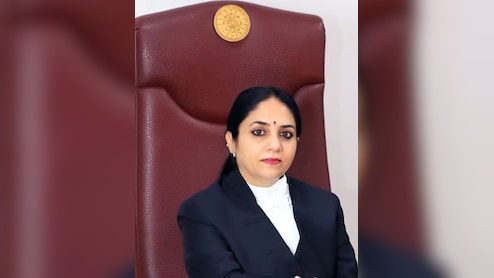 'Can't Stay Silent': Justice Swarana Sharma Warns Of Contempt Action After 'Vilifying' Posts Amid Kejriwal Hearing Row