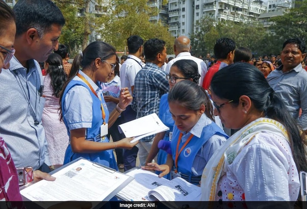 CBSE 12वीं की स्कैन कॉपी नहीं हो रही डाउनलोड? ये है सबसे आसान तरीका