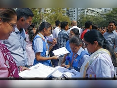CBSE Class 12 Result 2026: इस दिन से शुरू हो रही है री-इवैल्यूएशन प्रक्रिया, छात्र यहां देखें शेड्यूल