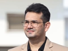 खुद डॉक्टर ना बन सका तो आज बना लाखों छात्रों की आवाज! NEET पेपर लीक उजागर करने वाले केमिस्ट्री टीचर की कहानी