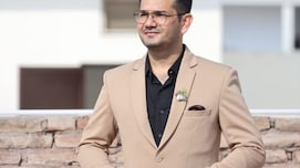 खुद डॉक्टर ना बन सका तो आज बना लाखों छात्रों की आवाज! NEET पेपर लीक उजागर करने वाले केमिस्ट्री टीचर की कहानी
