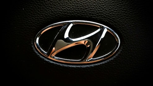 Hyundai Recalls Over 421,000 Vehicles In US Over Sudden Braking Risk: Report