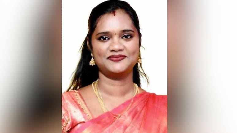 8 महीने की गर्भवती, प्रचार के दौरान हो गई थीं बेहोश; TVK के टिकट पर जीतने वाली पल्लवी की कहानी