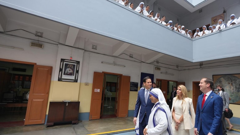 Marco Rubio Visits Saint Teresa's Mother House, Children's Home In Kolkata