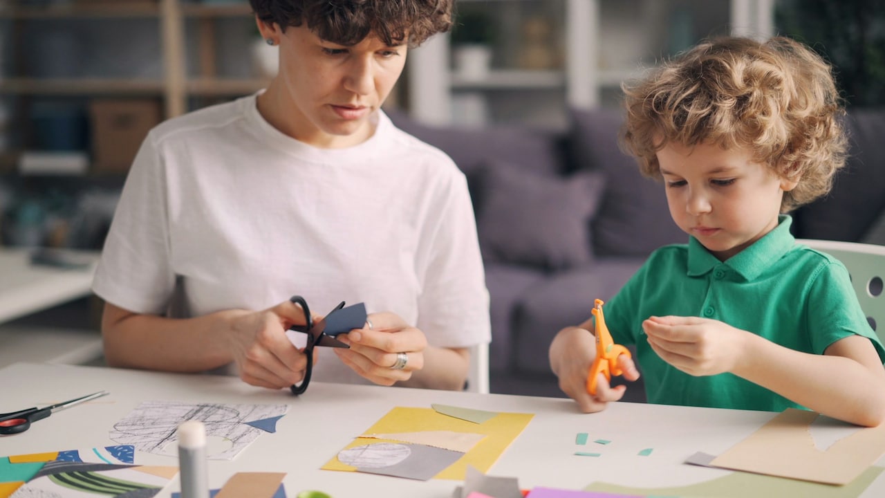 Keep your kids off the screen with these fun and uinique art and craft ktis
