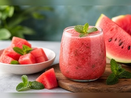 Watermelon Mint Smoothie Recipe: गर्मी को कहें बाय-बाय, 5 मिनट में बनाएं तरबूज मिंट स्मूदी, पाएं ठंडक और एनर्जी