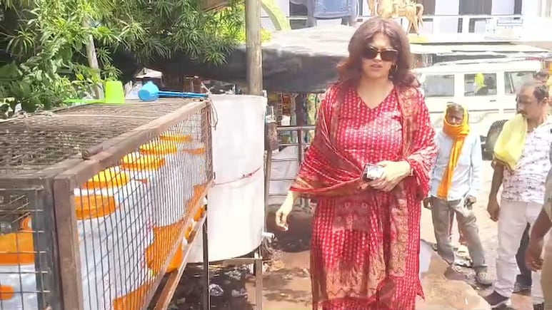 Mahoba DM Action:&nbsp;हीटवेव के बीच एक्शन मोड में लेडी सिंघम! महोबा DM ने ये खामी देखते ही नोडल अफसर को किया सस्पेंड और CMS की रोक दी सैलरी!