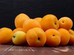 From Better Digestion To Glowing Skin: Experts Explain What Daily Apricot Intake Does To Your Body