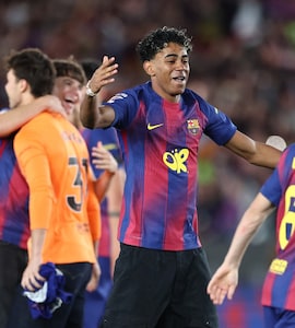 Hes Old Enough: Barcelona coach Hansi On Lamine Yamal waving Palestinian Flag
