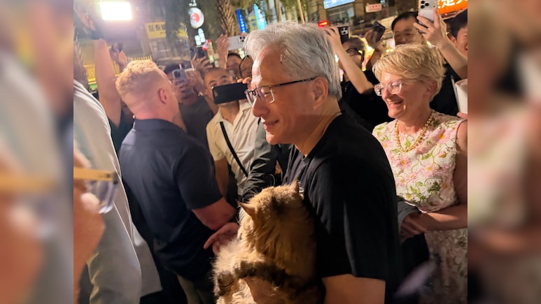 Nvidia CEO Jensen Huang Offers To Pay For Everyone's Food To Skip Long Queue In Taiwan