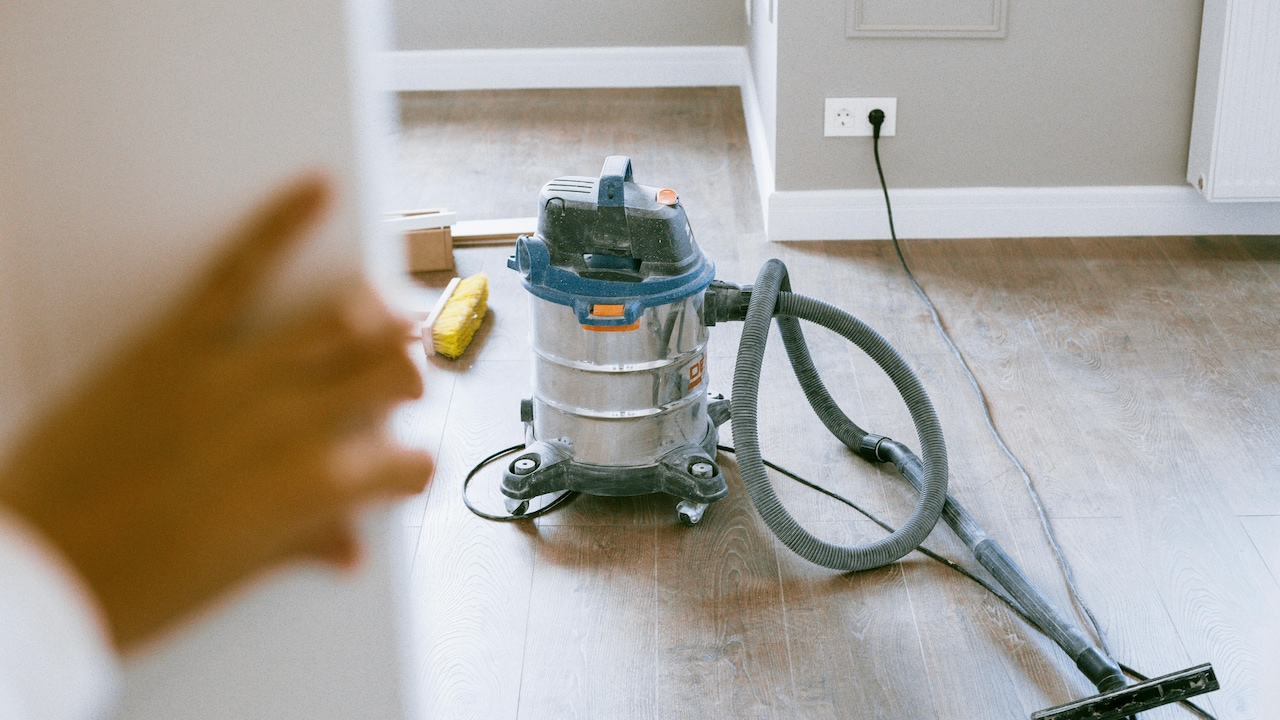 Why Compact Vacuum Cleaners Are Becoming Popular In Small Kitchens Why Compact Vacuum Cleaners Are Becoming Popular In Small Kitchens