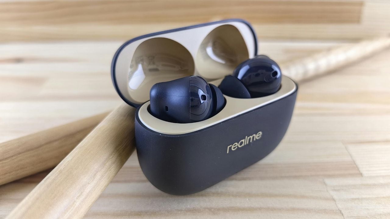OnePlus, Realme, Samsung जैसे टॉप ब्रांड्स के Earbuds पर हैवी डिस्काउंट, मिस की ये शानदार डील्स तो होगा पछतावा