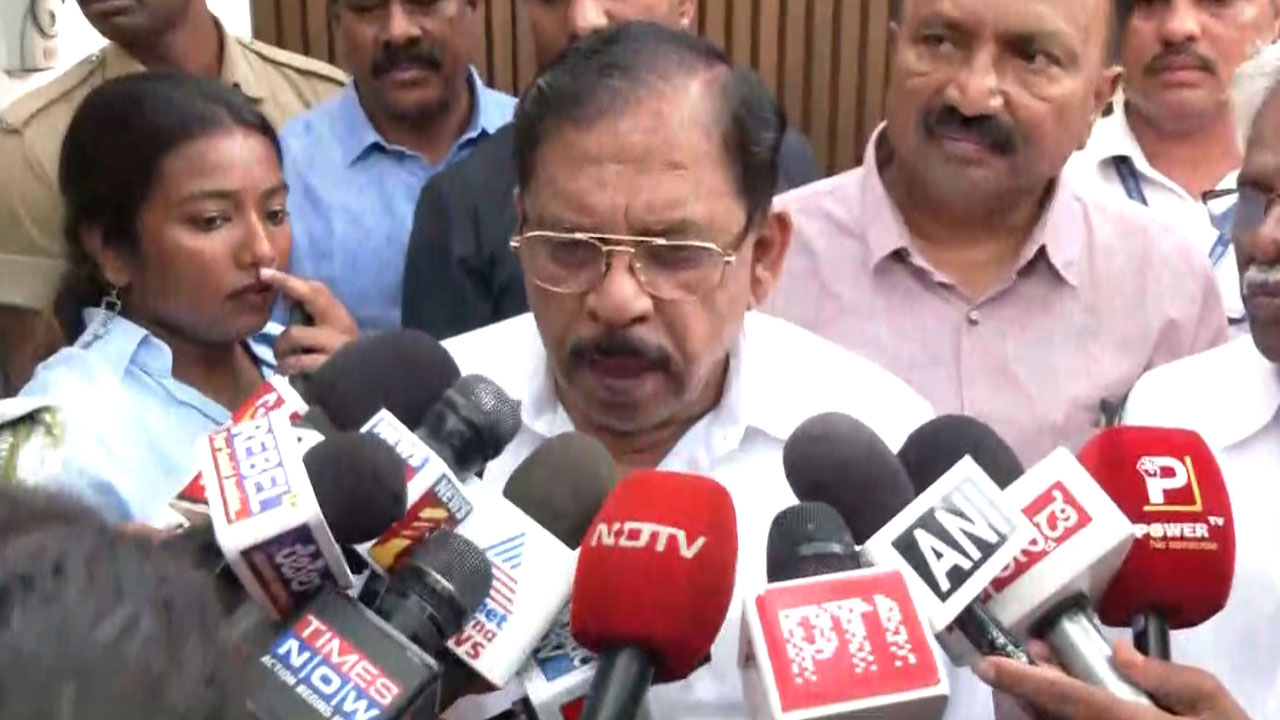 "Chief Minister Will Thank All Before Quitting": Karnataka Home Minister