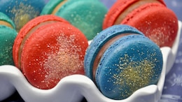 What Is Edible Glitter And Why Bakers Love To Use It