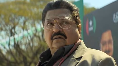 Traffic Police Recognises Dhurandhar Actor Rakesh Bedi, His Hilarious Reply Goes Viral