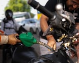 RBI Governor Sanjay Malhotra Sees Fuel Price Hike If Oil Stays High