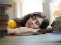 Study Tips: पढ़ाई के दौरान नींद से कैसे बचें, आलस आए तो क्‍या करें
