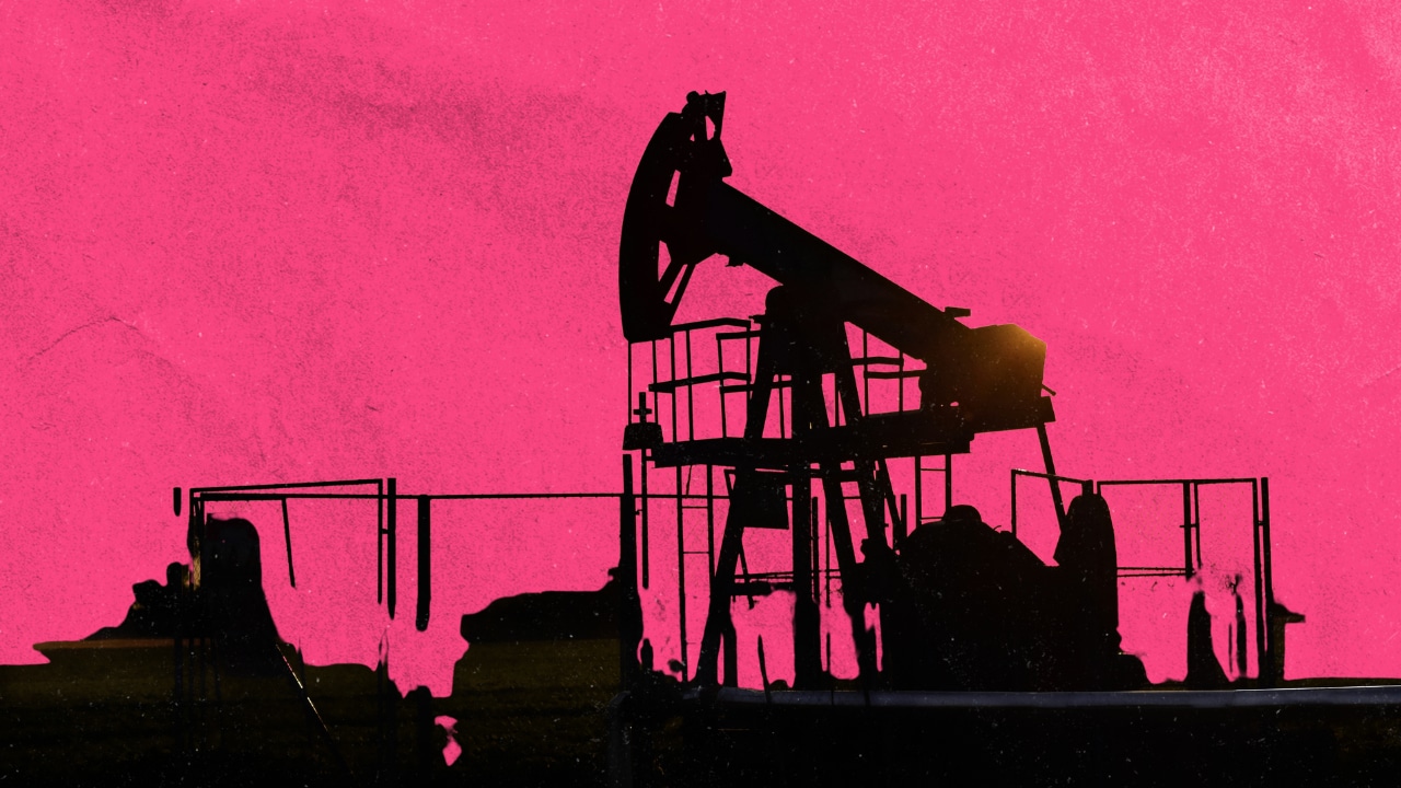 Brent and WTI fall to three-month lows as markets focus on Hormuz reopening plan