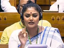 सयाेनी घोष के सिर पर एक करोड़ का इनाम क्यों?