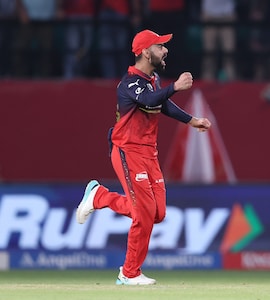 No Armband, Same Aura: Mo Bobat On Virat Kohlis RCB Evolution Beyond Captaincy