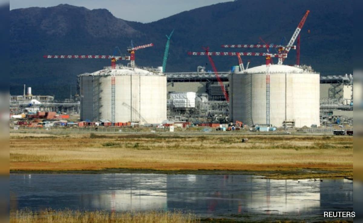 Japan Receives First Russian Oil Shipment Since Iran War
