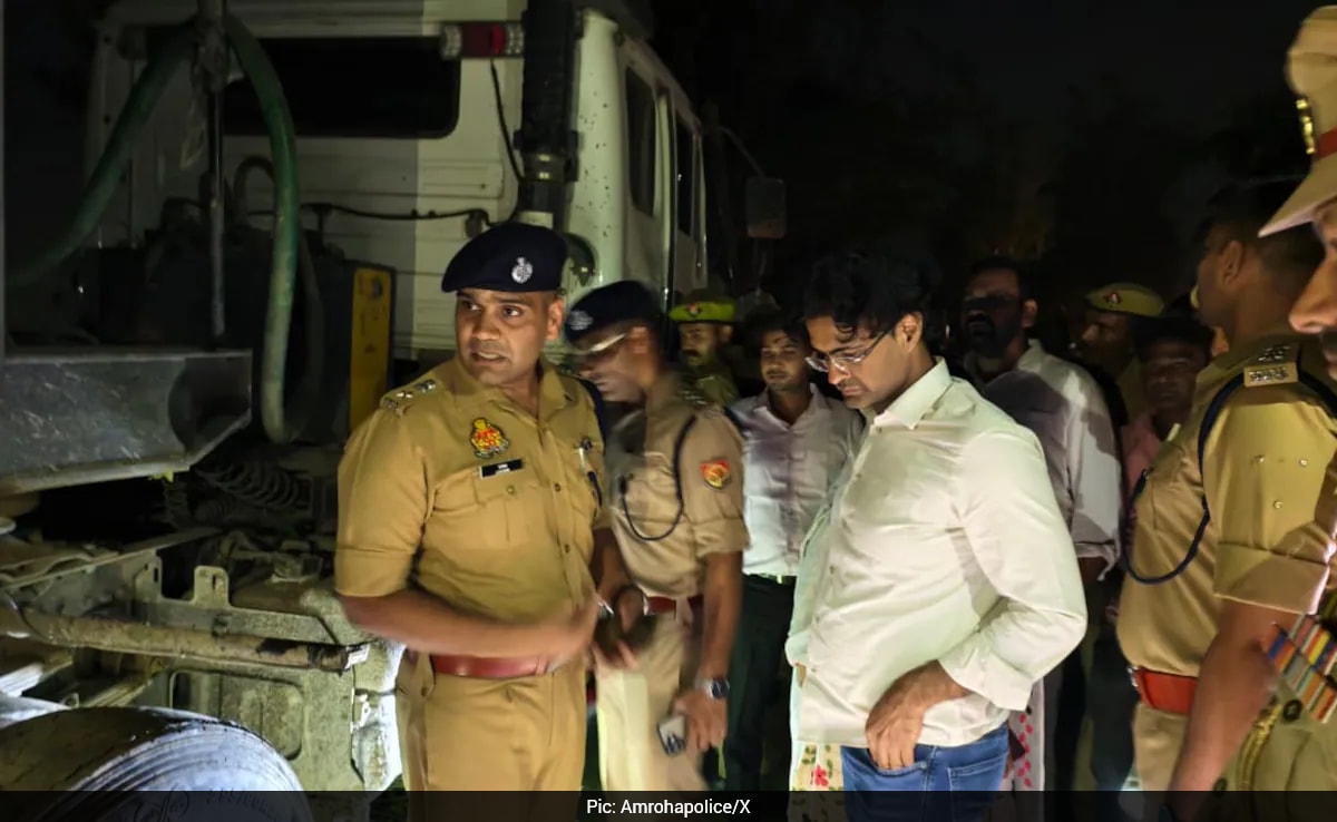 3 Killed, 5 Injured As Speeding Truck Rams Devotees Near UP Temple: Cops