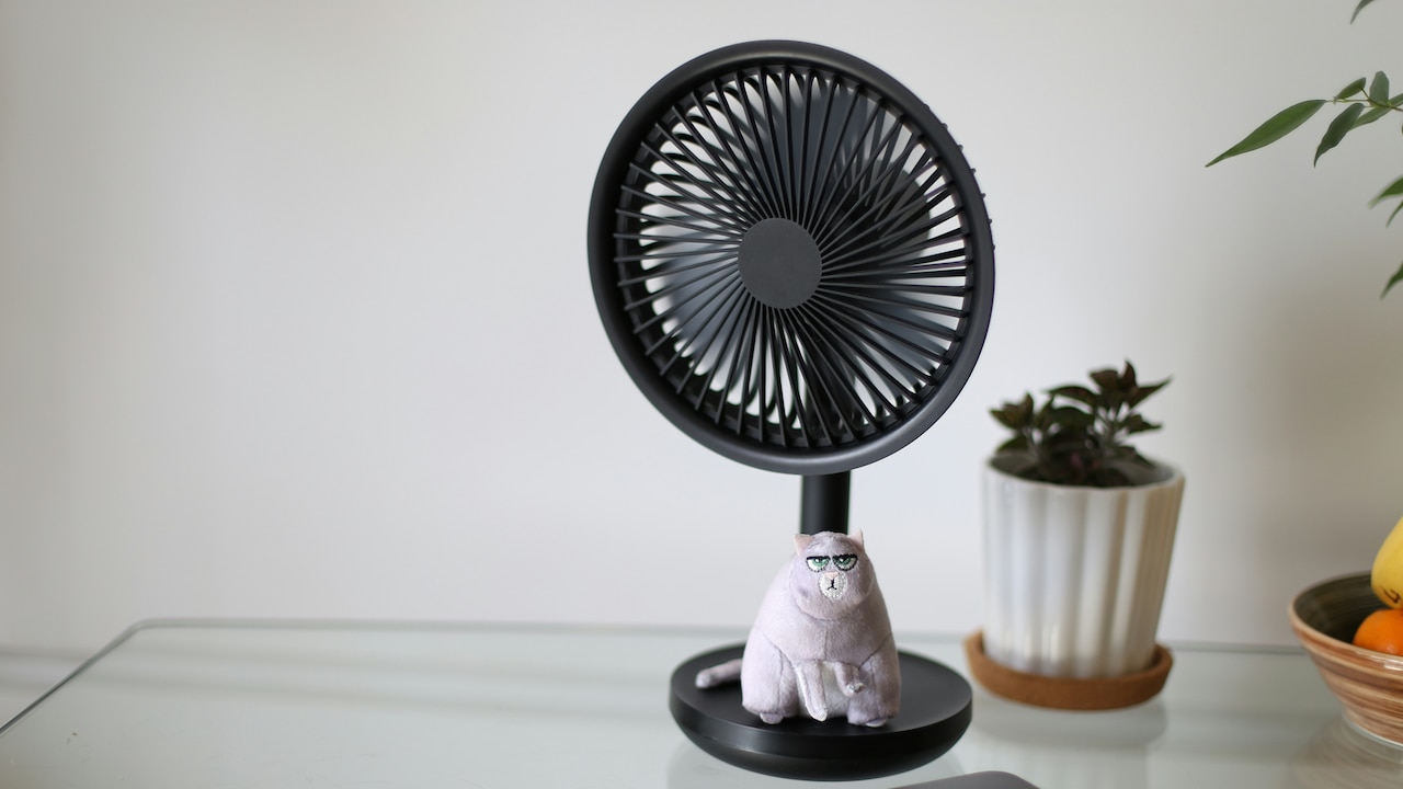 Rechargeable misting fan for balcony sitting during hot summer
