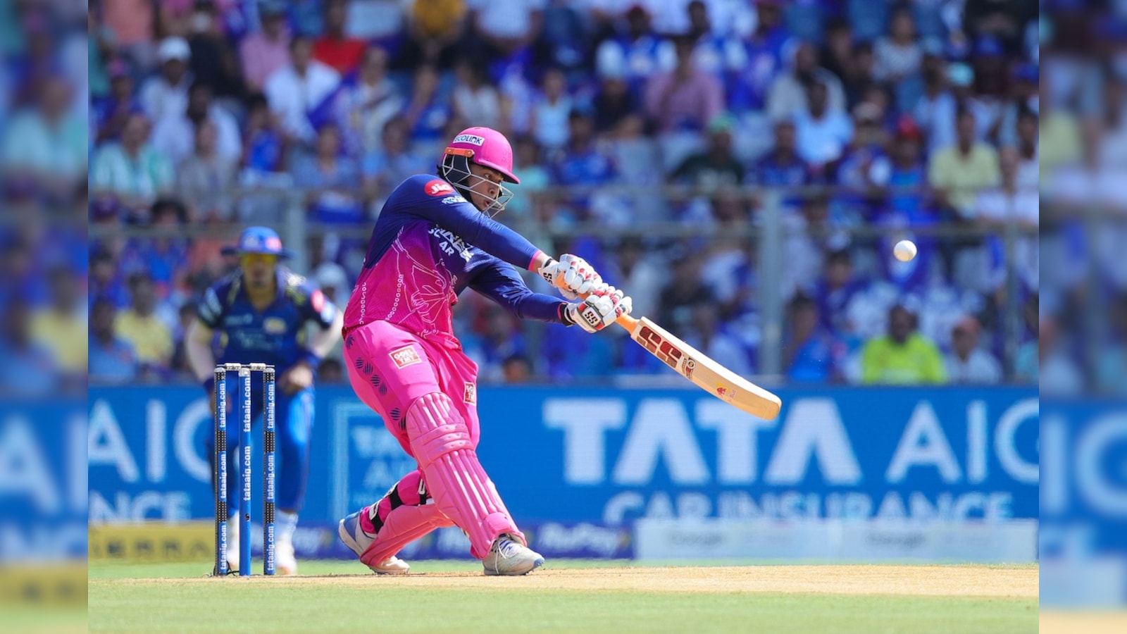 वैभव सूर्यवंशी के नाम हुए एक और वर्ल्ड रिकॉर्ड, T20 लीग में 15 की उम्र में कोई बल्लेबाज नहीं कर पाया था ऐसा
