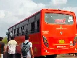 Shirdi News : रस्त्यावर रक्ताचा सडा अन् साईभक्तांचा आक्रोश; मदतीऐवजी लालपरीने दाखवली पाठ, नागरिकांचा संताप