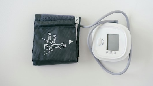 अब BP चैक करना नहीं होगा मुश्किल, Blood Pressure Monitor देंगे आपको सटीक जानकारी
