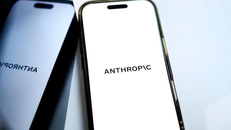 Anthropic Surges Past OpenAI; Nears $1 Trillion Valuation