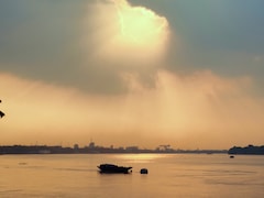 Tamil Nadu, Kerala, Karnataka Likely To Receive Heavy Rainfall; IMD Warns Of Severe Heatwave In These States