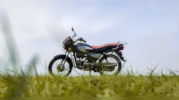 LIC Offloads 2% Stake In Hero MotoCorp, Shareholding Falls To 5.1%