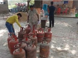 बिहार में गैस सिलिंडर की कालाबाजरी, 5000 रुपये कीमत... ग्राहक बनकर पहुंची पुलिस
