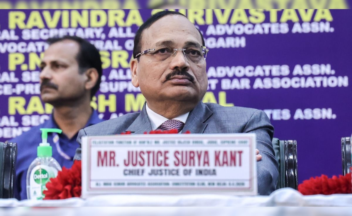 आम लोगों के लिए अदालतों को चौबीसों घंटे काम करने की जरूरत: CJI