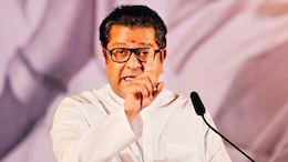 Dombivli News : 'जरा जपून फिरा, कोणीही येईल...'; राज ठाकरेंबद्दल 'तो' शब्द वापरल्याने गुणरत्न सदावर्तेंविरोधात मनसे आक्रमक