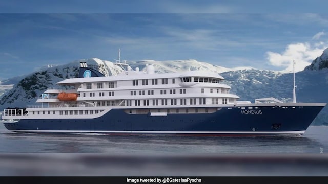 Two Disease Specialists Heading To Hantavirus Cruise Boat: Operator