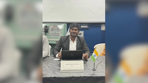 US Visa ने किया था रिजेक्ट, अब NASA ने लगाया गले: ट्रैक्टर ड्राइवर के बेटे Dr. Anand Megalingam की रोचक कहानी